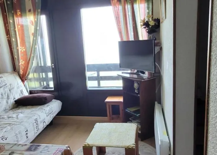 Montagne Apartment *